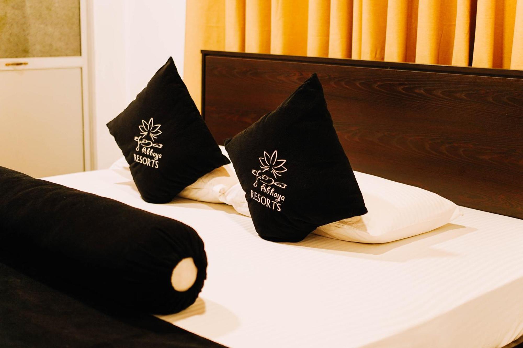 Abhaya Resorts Anuradhapura Zewnętrze zdjęcie
